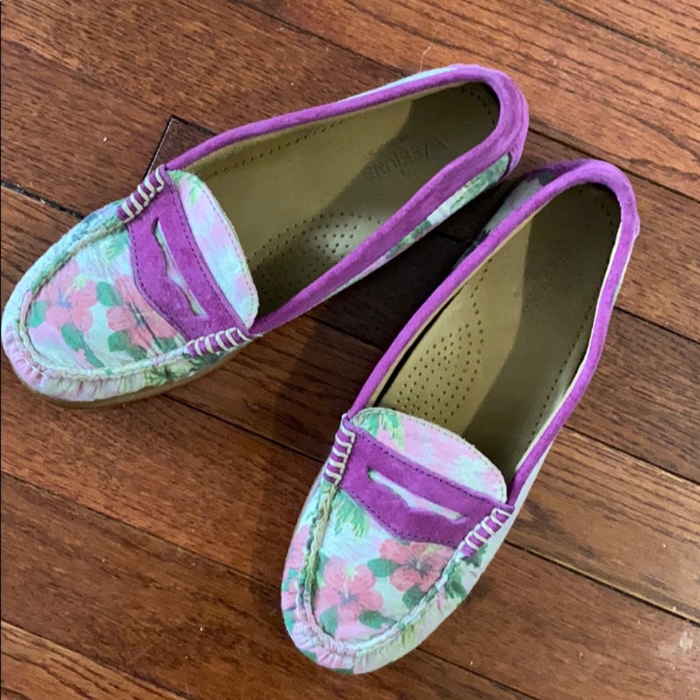 Vintage Floral Weejuns